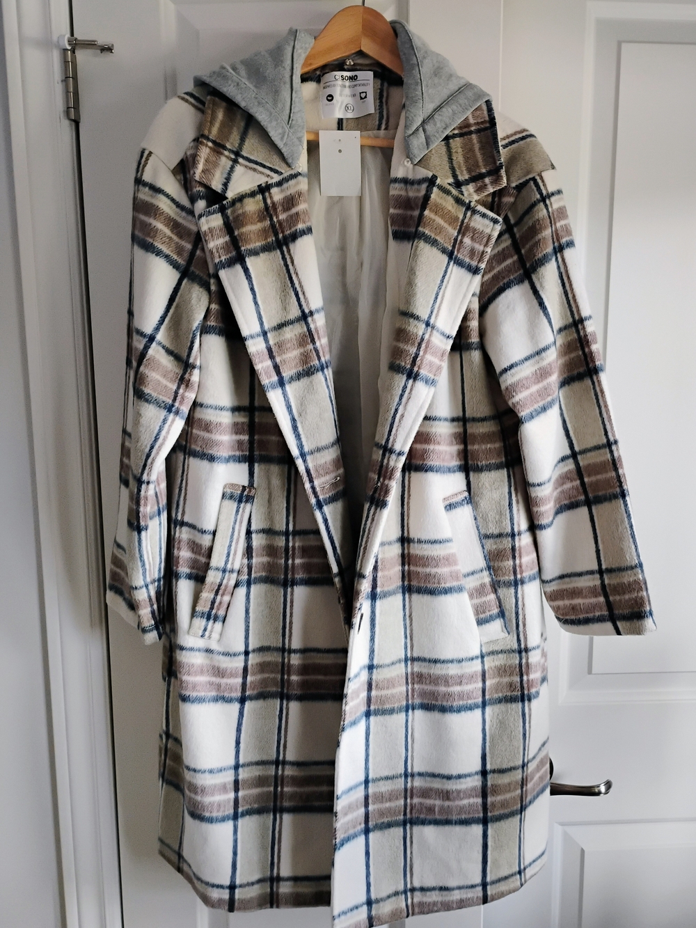 Ci Sono NWT Cream Plaid Shacket Coat with Brown,Black And Light Sage Accents XL